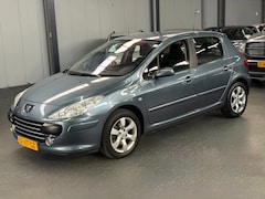 Peugeot 307 - 1.6-16V Premium Automaat Nieuwe APK Camera Trekhaak