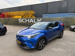 Toyota C-HR - 1.8 Hybrid Bi-Tone|NAP|Leder|StoelVerwarming|ACC