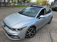 Volkswagen Golf - 1.5 eTSI HYBRID R-Line iQ-LED VIRTUAL PANO ACC ALCA SIDE