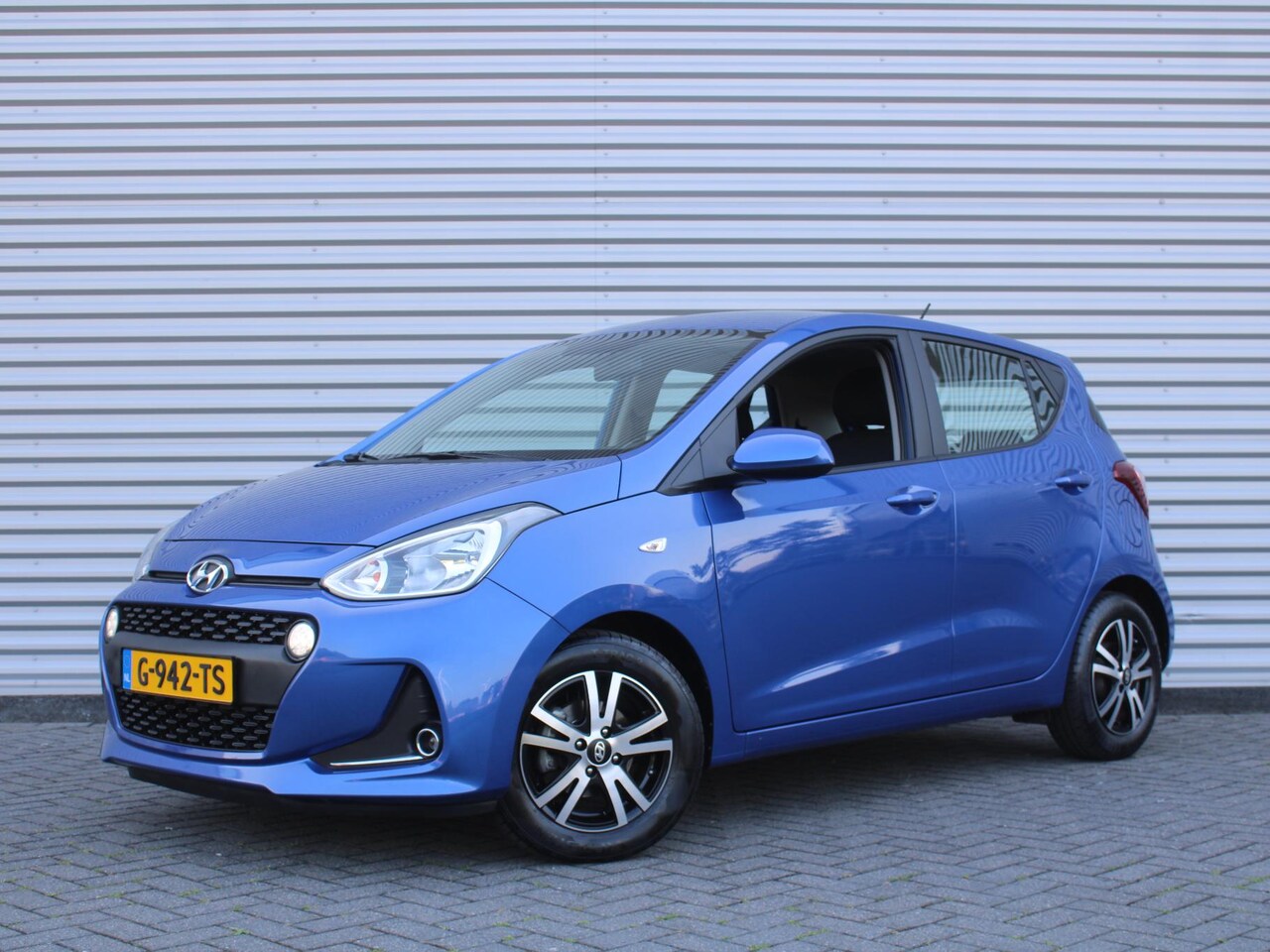 Hyundai i10 - 1.0i Comfort | Airco | Cruise | 14" LM | Bluetooth | - AutoWereld.nl