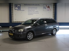 Toyota Avensis Wagon - 2.0 VVTi Business Pro AUTOMAAT/ TREKHAAK/ AIRCO
