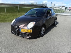 Alfa Romeo MiTo - 1.3 JTDm ECO Essential AUB ADVERTENTIE LEZEN