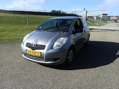 Toyota Yaris - 1.0 VVTi +