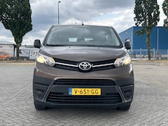 Toyota PROACE Long Worker - 2.0 D-4D Cool Comfort DC | € 6.950, - NETTO | Euro 6 | Leder | Bijrijdersbank |