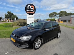 Volkswagen Golf - 1.6 TDI Comfortline BlueMotion | 2016 | Diesel | Handgeschakeld | Scheur in RAAM