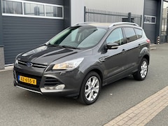 Ford Kuga - 1.6 Titanium