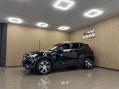 Volvo XC40 - 2.0 B4 Inscription * Trekhaak / Camera / Stoel- Stuurverwarming / Leder / NL Auto