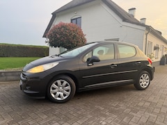 Peugeot 207 - 1.4-16V / Bj: 2007 / Airco / apk tot 06-2027