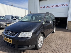 Volkswagen Touran - 2.0-16V FSI AUTOMAAT APK T/M 9-9-2027