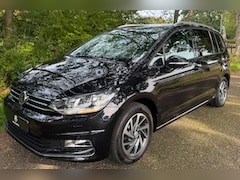 Volkswagen Touran - 1.4 TSI Highline SOUND 7 PERS 2017 NAVI CLIMA CRUISE DEALER ONDERHOUDEN