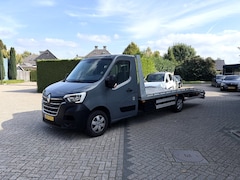Renault Master - Supper nette oprijwagen/airco/navi/lage km+NAP/BTW/Nw Apk/Autotransporter/Autoambulance