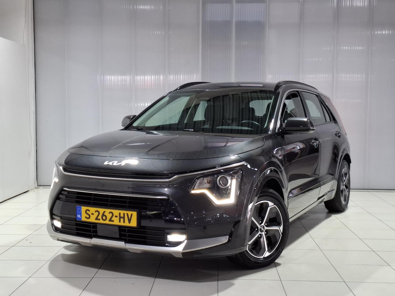 Kia Niro - 1.6 GDi PHEV DynamicLine SOH 90.2% , PHEV Topper , Dealer auto, Luxe. - AutoWereld.nl