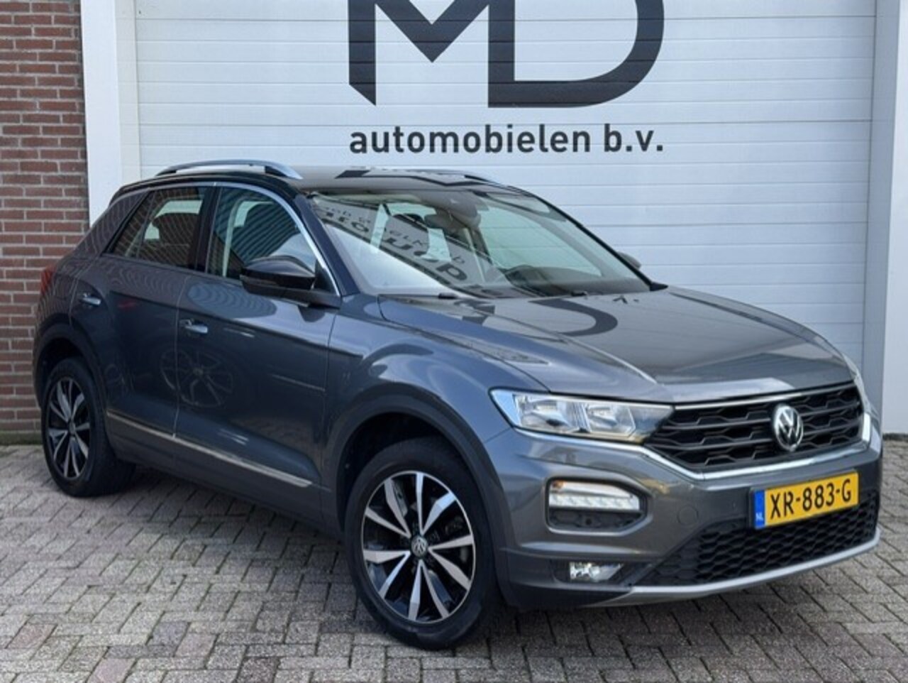 Volkswagen T-Roc - 1.0 TSI Style - Trekhaak - CarPlay - LED - Originele Nederlandse auto met NAP - Cruise - C - AutoWereld.nl