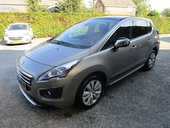 Peugeot 3008 - 1.6i Allure clima navi cam pano nieuwstaat 2014