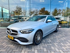 Mercedes-Benz C-klasse - 200 Luxury Line 204pk, 1e eigenaar, NAP, CarPlay, Leder, DISTRONIC, 18 inch