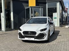 Renault Clio - Esprit Alpine Full Hybrid E-Tech 160 pk l €. 3.250, - voorraadvoordeel l 5 jaar fabrieksga