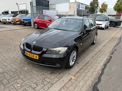 BMW 3-serie Touring - 316i Business Line, Navigatie, NAP, Airco, Trekhaak, Dealer onderhouden