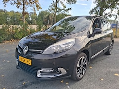 Renault Grand Scénic - 1.2 TCe Bose LEUKE AUTO RIJDT EN SCHAKELT GOED