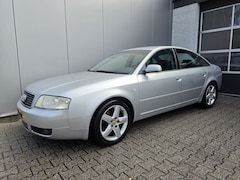 Audi A6 Limousine - 3.0 MT automaat Youngtimer