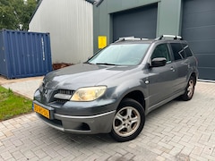 Mitsubishi Outlander - 2.0 Invite plus