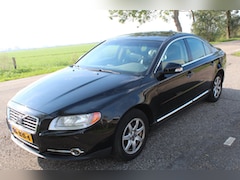 Volvo S80 - 2.4D Limited Edition // aut / leer //