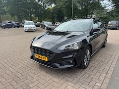 Ford Focus Wagon - 1.0 EcoBoost Hybrid ST Line X Business