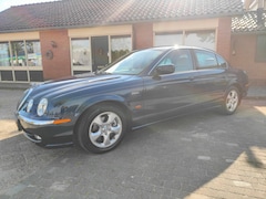 Jaguar S-type - 4.0 V8 1e eigenaar in mooie staat