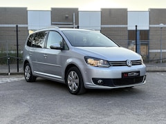 Volkswagen Touran - 1.4 TSI Highline 7p. Full option