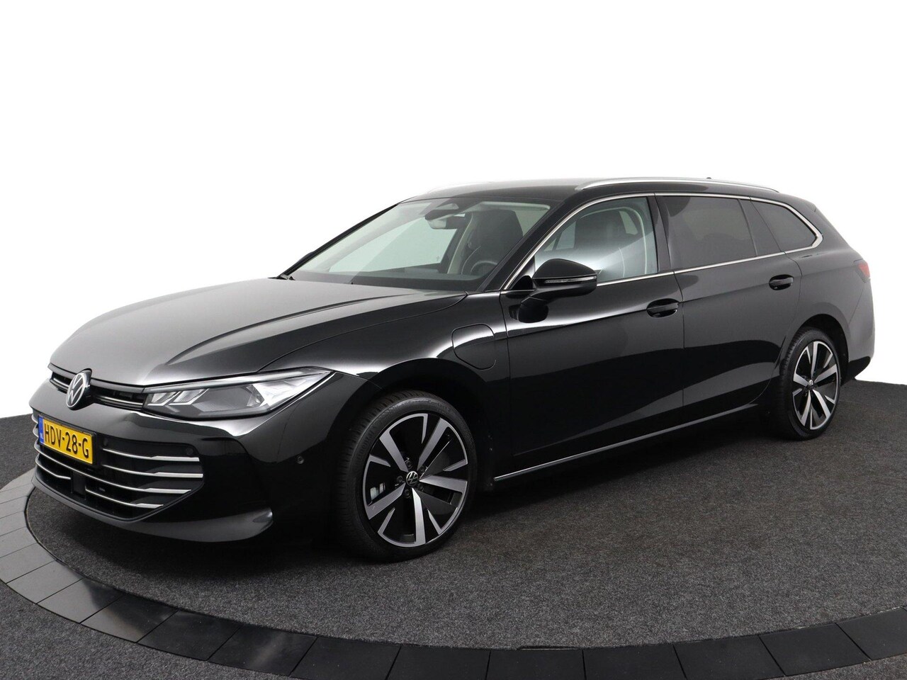 Volkswagen Passat Variant - 1.5 eHybrid Elegance Business 1.5 eHybrid Elegance Business - AutoWereld.nl