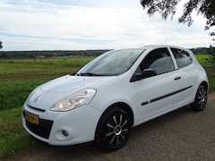 Renault Clio - 1.2-16V Special Line
