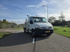 Nissan Interstar - 120.35 2.5dCi 358 Open Laadbak