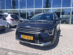 Kia Niro - 1.6 GDi Hybrid DynamicLine Nav|Lmv|Camera