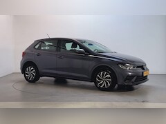 Volkswagen Polo - 1.0 TSI Life Parkeersensoren App-Connect DAB+ Navigatie