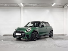 MINI 3-Deurs - Cooper C John Cooper Works M | Head-Up Display | Harman/Kardon | Panoramadak | Stuurwielve