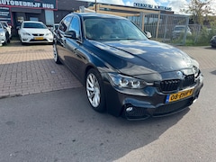 BMW 3-serie - 320d AUTOMAAT XENON/NAVI/CLIMA/CAMERA