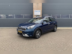 Kia Niro - 1.6 GDi 140PK Hybrid DynamicLine Automaat | Trekhaak | Navigatie | Climate Control | Cruis