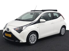 Toyota Aygo - 1.0 VVT-i x-play Cabrio | Apple Carplay | Android Auto | Airco | Cabrio | Bluetooth | Acht