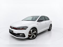 Volkswagen Polo - 2.0 TSI GTI VIRTUAL KEYLESS BEATS CAMERA
