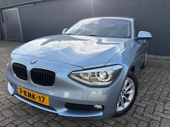 BMW 1-serie - 114i Business+/Navi/Leer/P.sensorNETTE AUTO
