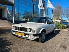 BMW 3-serie Cabrio - 325i handgeschakeld incl hardtop zeer mooi