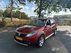 Dacia Sandero Stepway - 1.6 LEUKE AUTO RIJDT EN SCHAKELT GOED