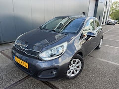 Kia Rio - 1.2 CVVT Plus Pack / APK / NAP / AIRCO / BOEKJES / SLEUTELS / ZEER NETTE AUTO