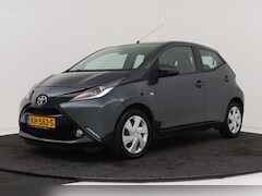 Toyota Aygo - 1.0 VVT-i x-play | Org NL | Camera | Airco | Dealer Ond. |