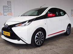Toyota Aygo - 1.0 VVT-i x-play (APK:Nieuw) Incl.Garantie