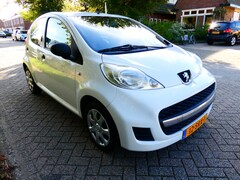 Peugeot 107 - 1.0-12V XR 5-deurs Airco Zuinig A-Label 2e eigenaar Historie