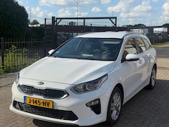 Kia Cee'd Sportswagon - Ceed 1.0 T-GDi DynamicLine Trekhaak Dealer onderhouden nette auto