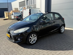 Mazda 2 - 2 1.3 AIRCO | ELEKTR PAKKET | CARPLAY | NIEUWE APK |