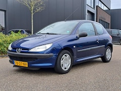 Peugeot 206 - 1.1 XR export