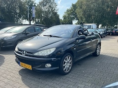 Peugeot 206 CC - 2.0-16V airco leer org NL