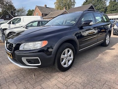 Volvo XC70 - 2.4 D5 Momentum